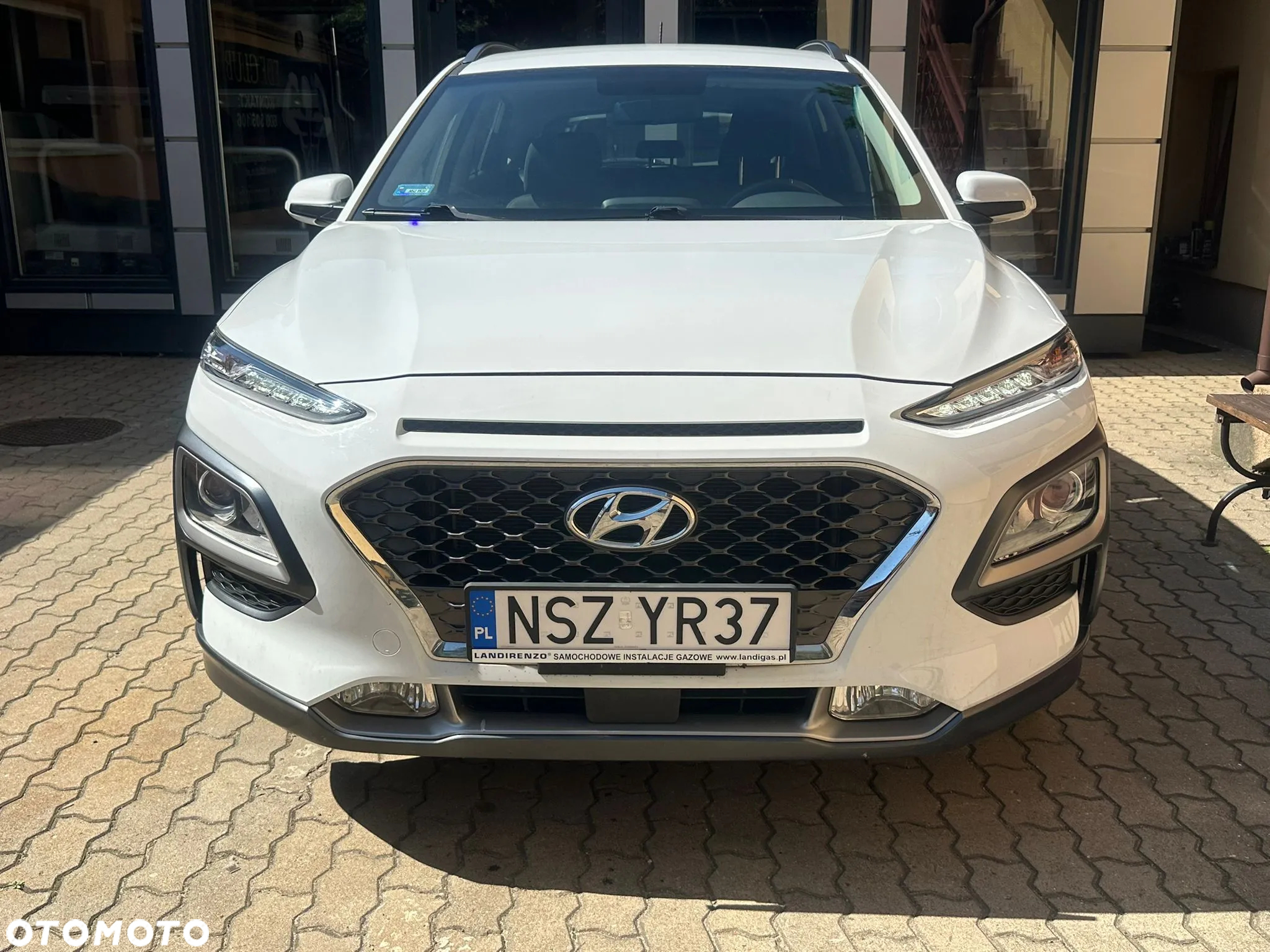 Hyundai Kona - 4