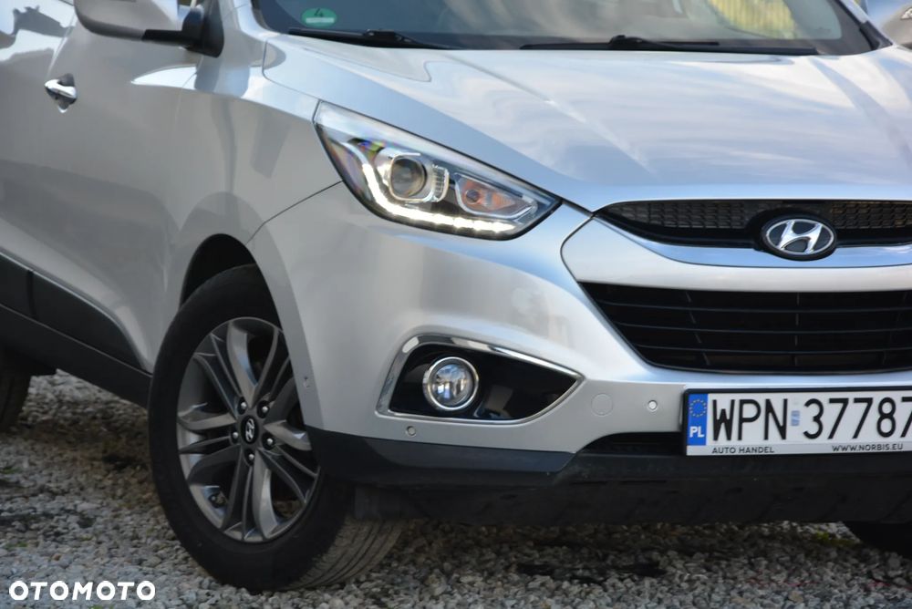 Hyundai ix35 - 23