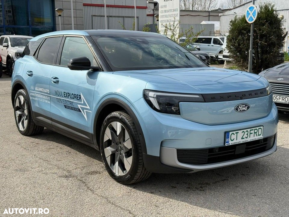 Ford Explorer AWD 79 kWh Extended Range Premium - 6