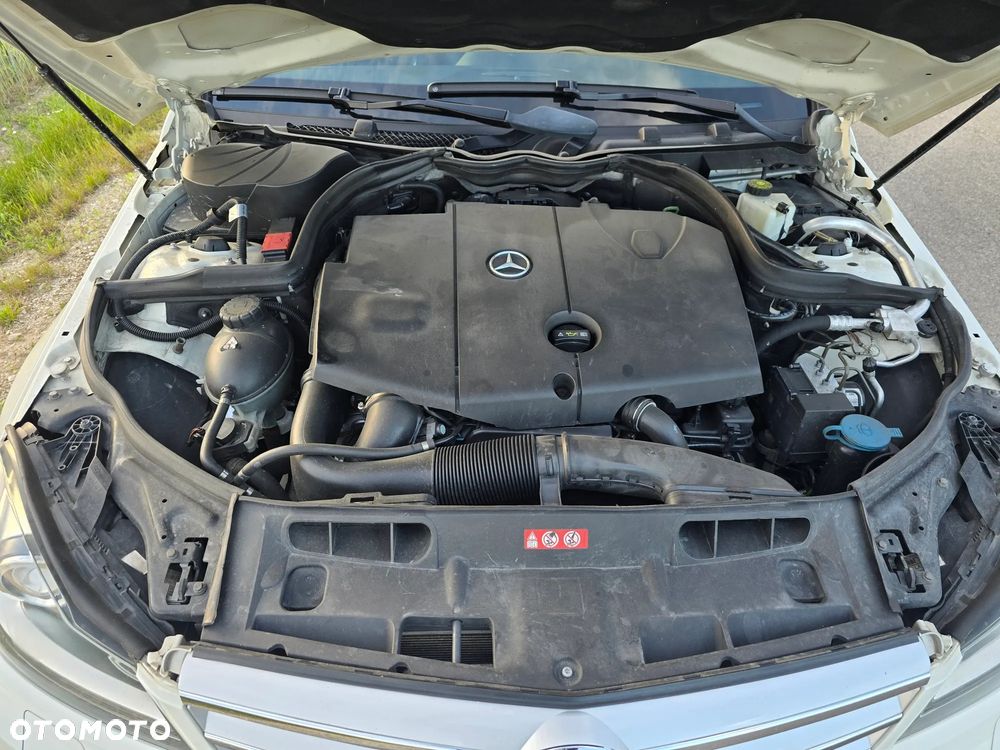Mercedes-Benz Klasa C 250 CDI BlueEff 4-Matic Classic - 17