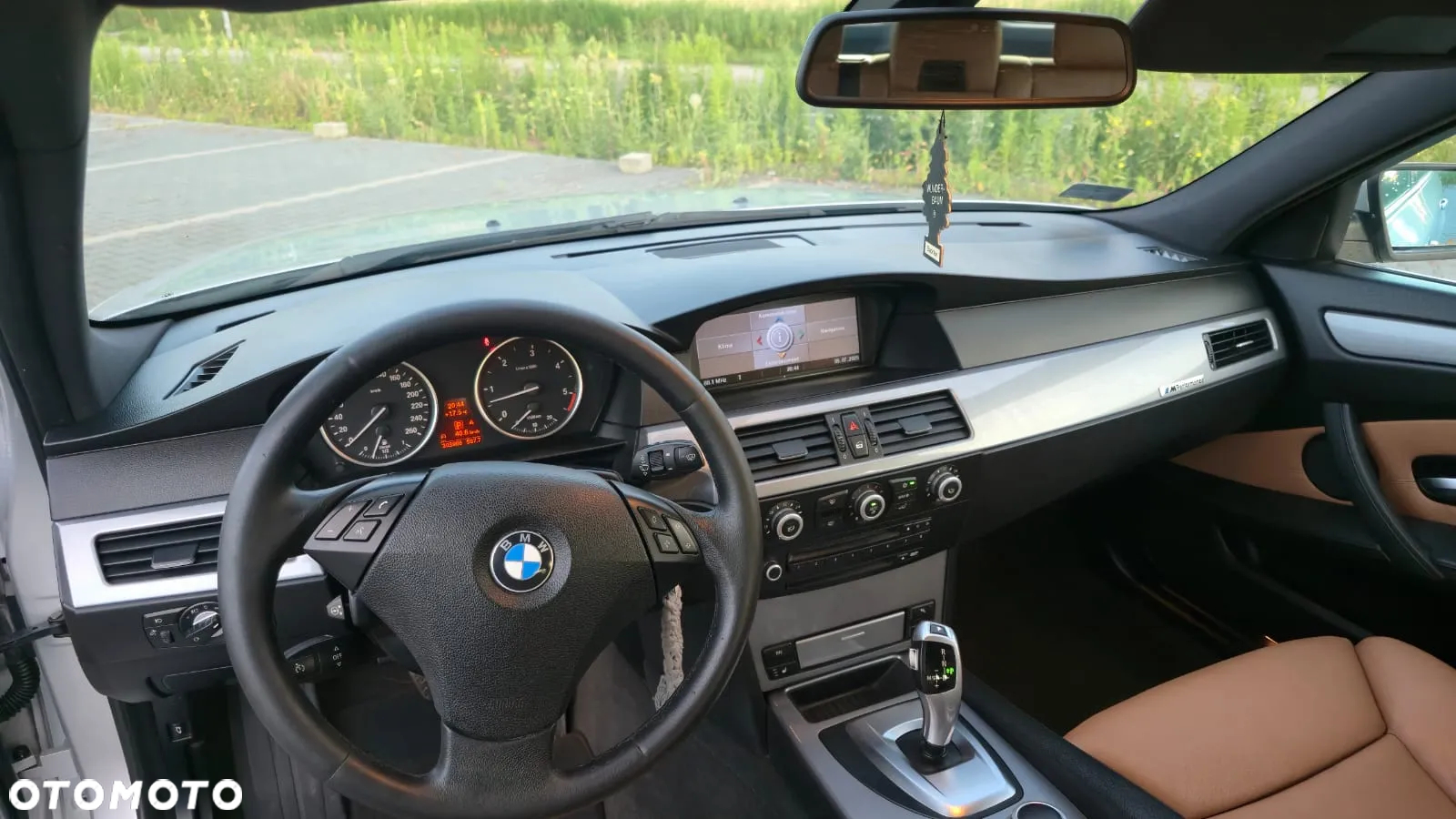 BMW Seria 5 535d - 23
