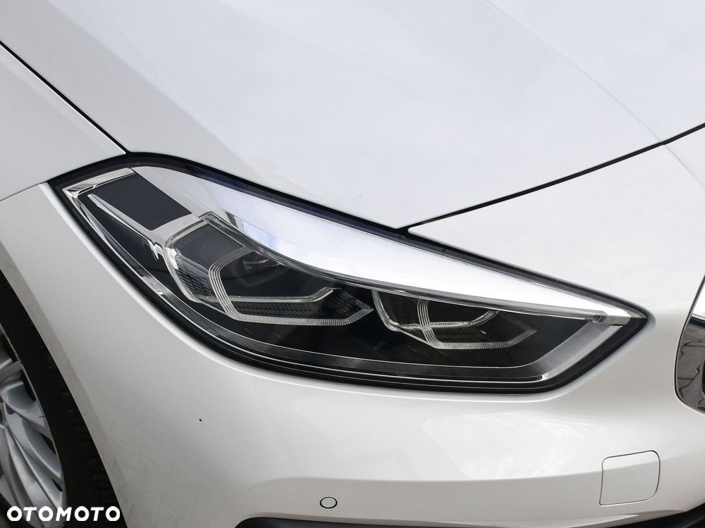 BMW Seria 1 118i Advantage - 11