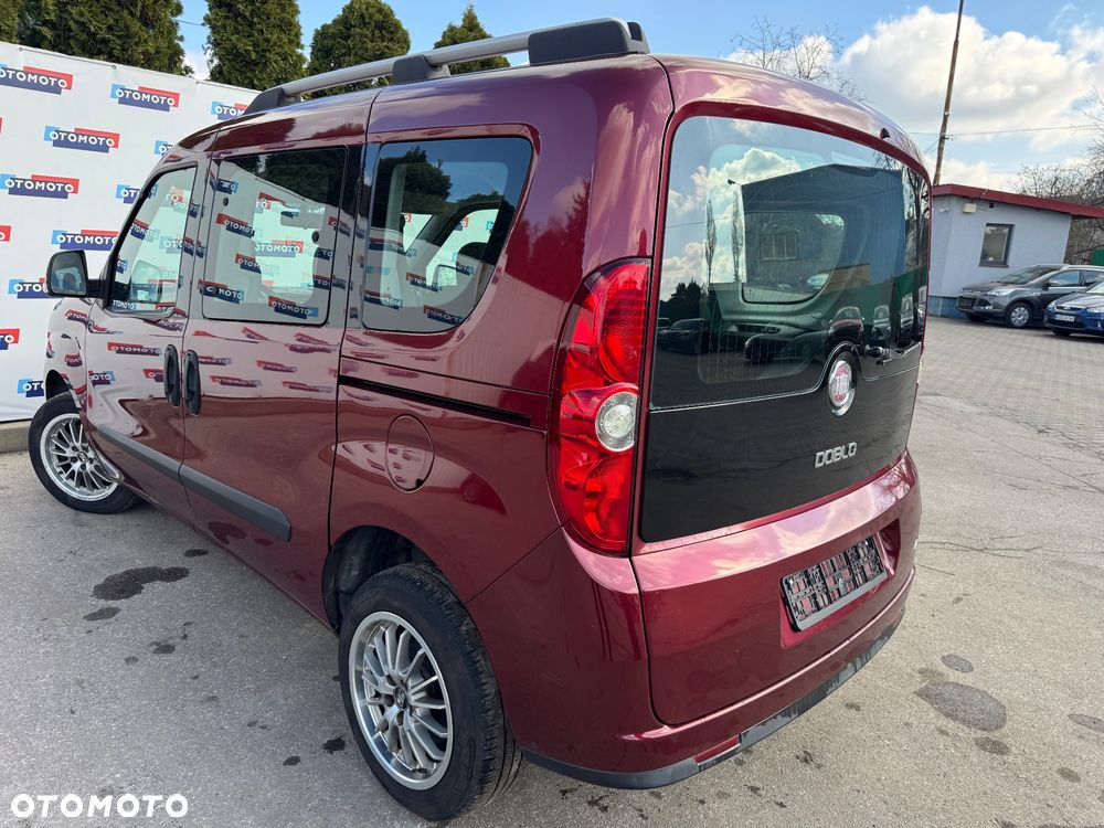 Fiat Doblo 1.4 16V Start&Stopp Active Family - 19