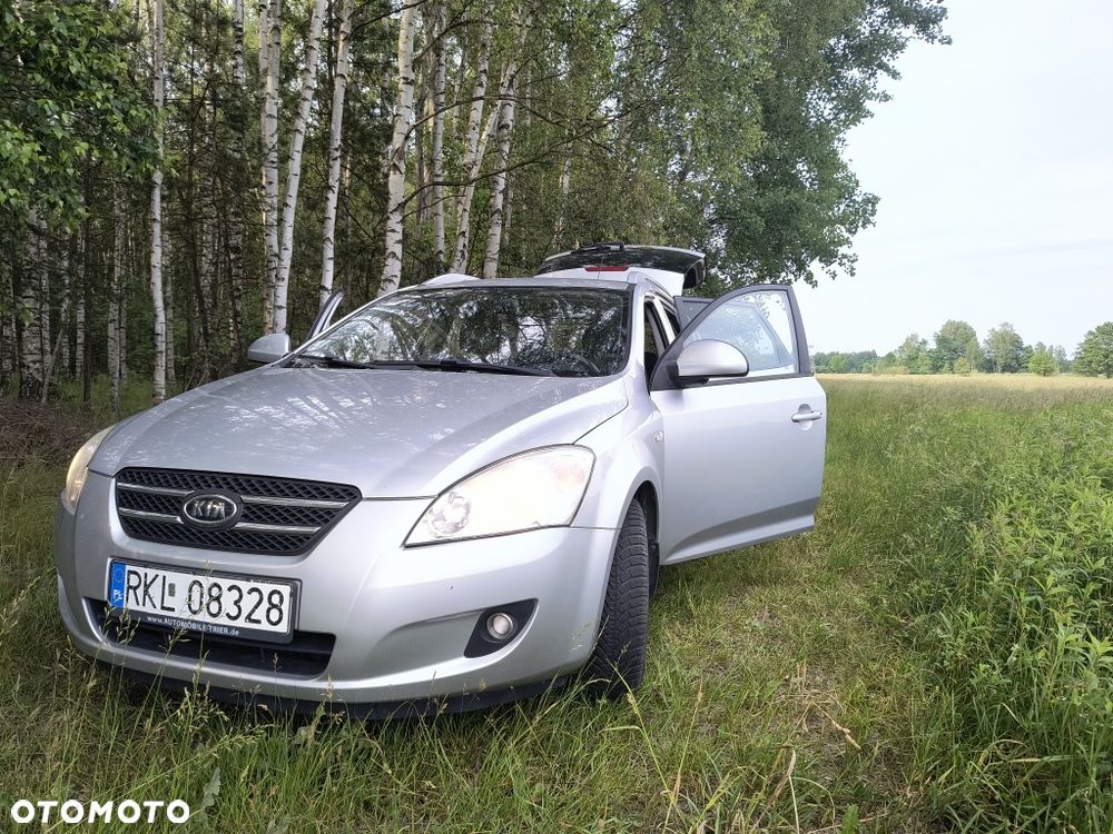 Kia Ceed - 5