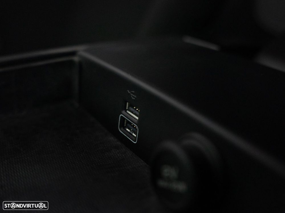 Volvo V60 2.0 T6 AWD TE Inscription Expression - 40