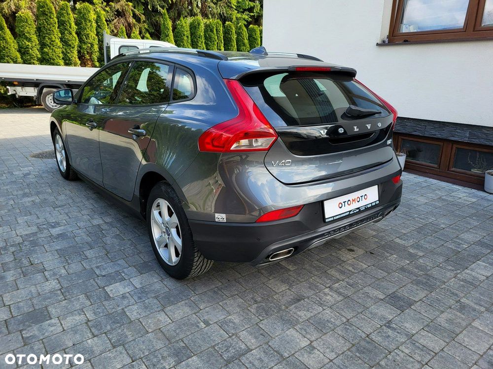 Volvo V40 - 8