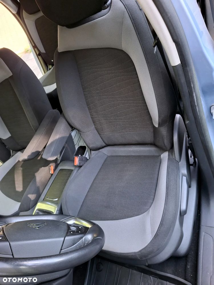 Citroën C4 Picasso VTi 120 Edition 90 Jahre - 33