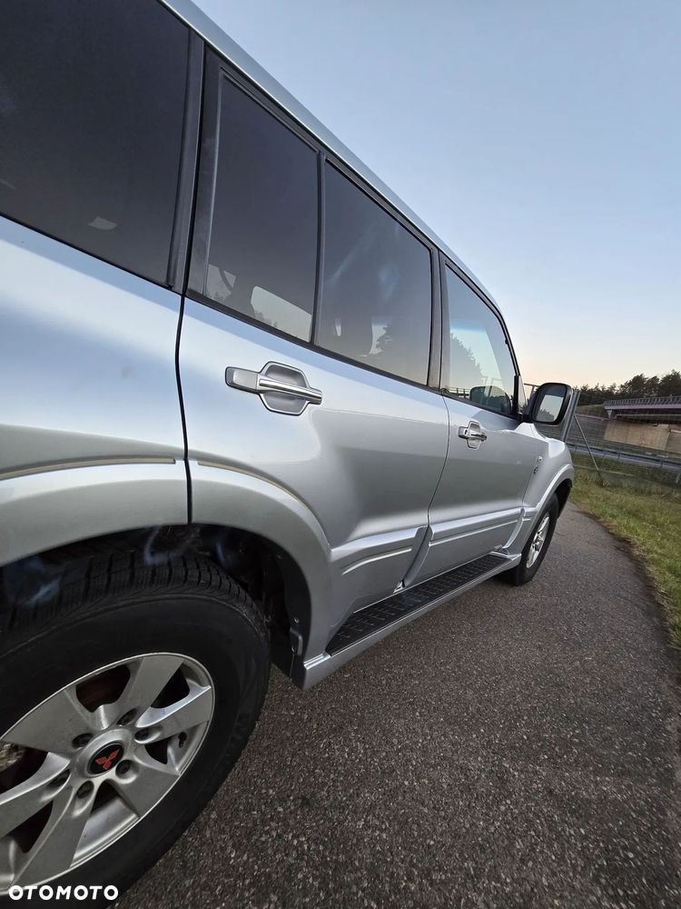 Mitsubishi Pajero 3.2 DI-D Dakar - 23