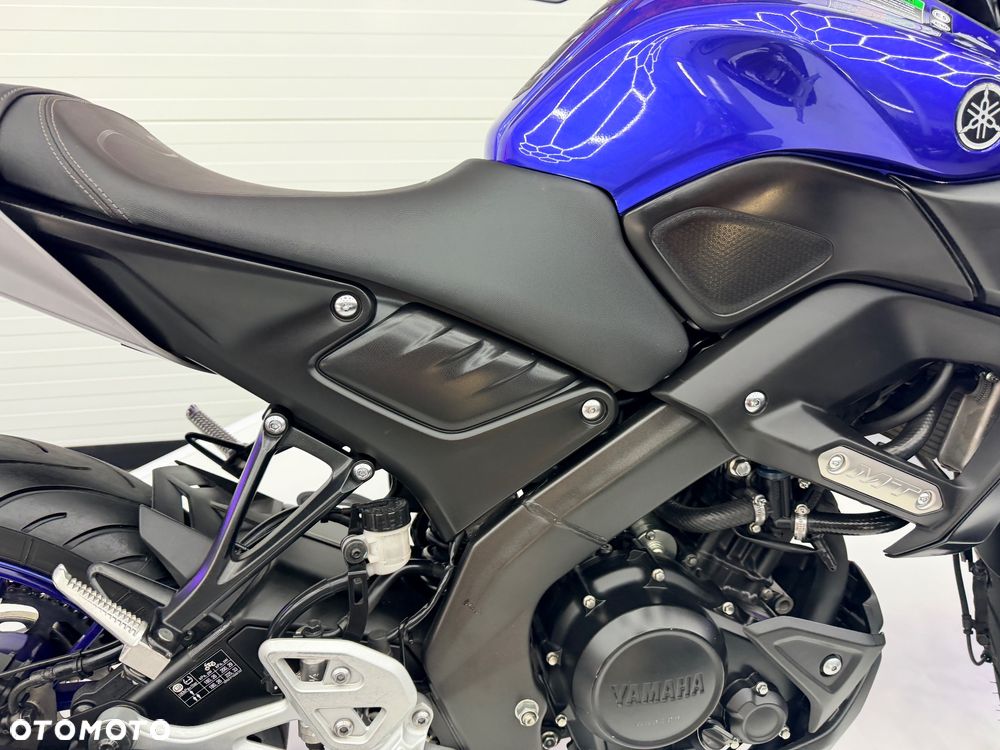 Yamaha MT - 28