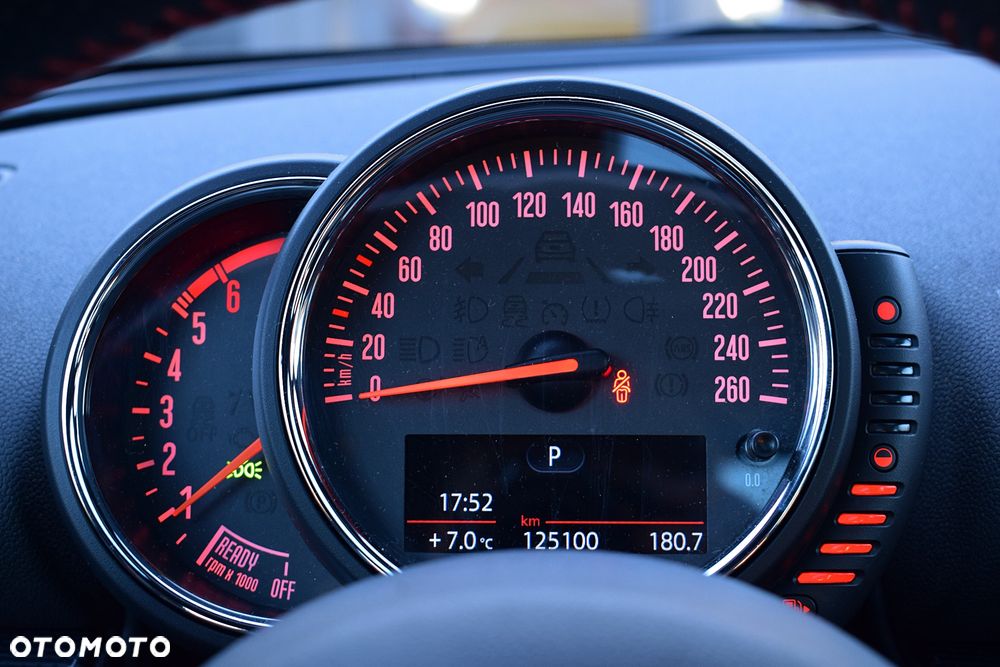 MINI Clubman - 10