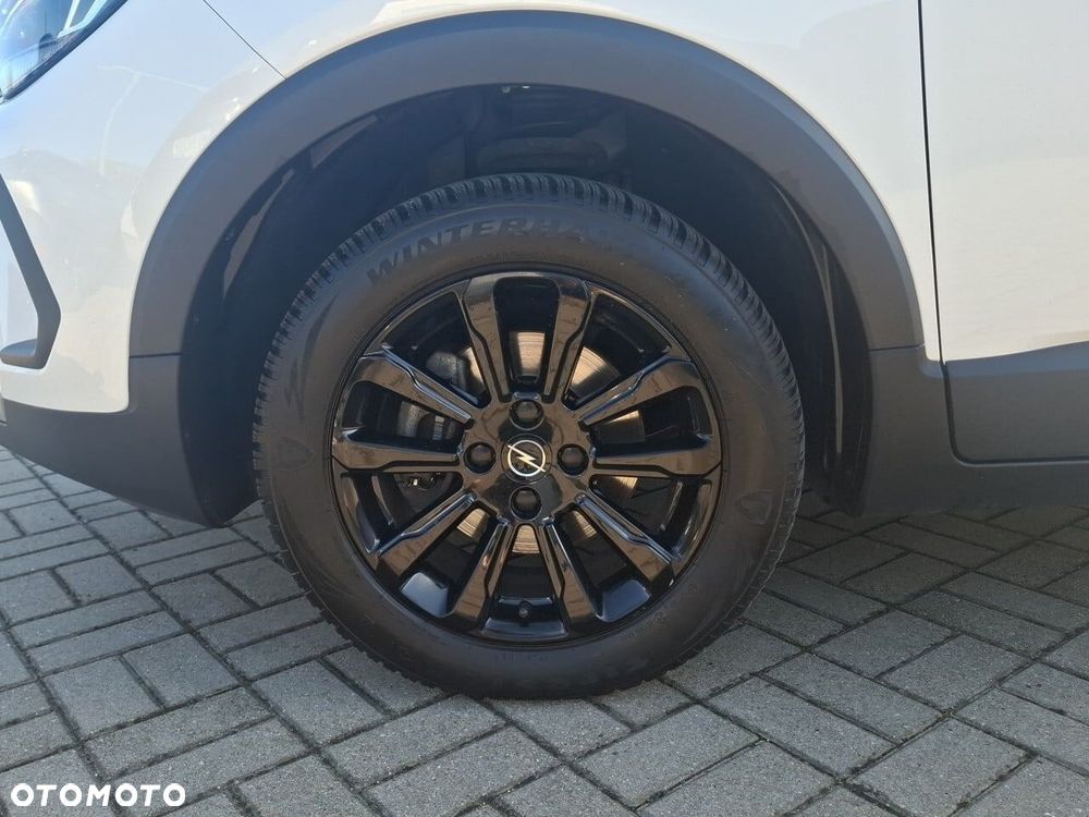 Opel Crossland 1.2 T GS Line - 14