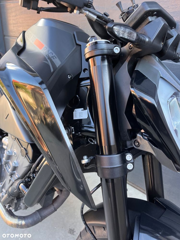 KTM Duke 790 - 9