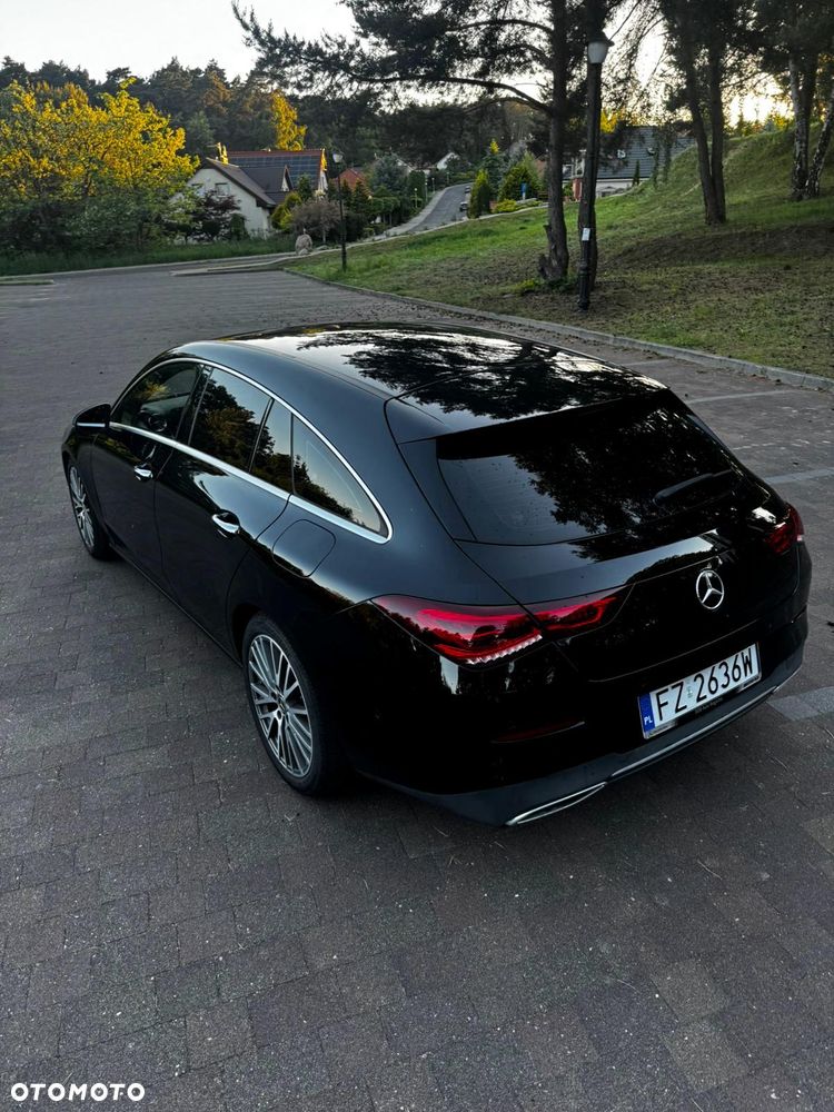 Mercedes-Benz CLA 220 d AMG Line 8G-DCT - 4