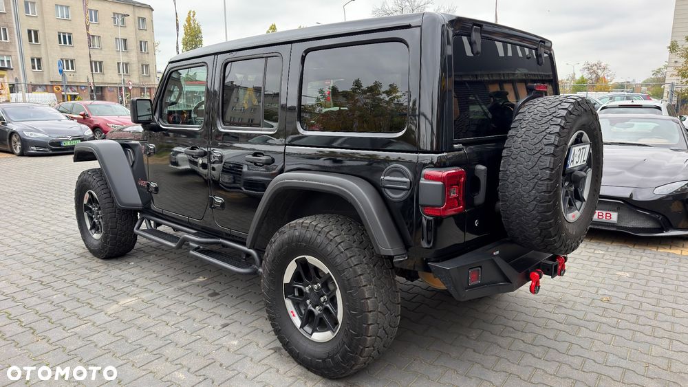 Jeep Wrangler - 11