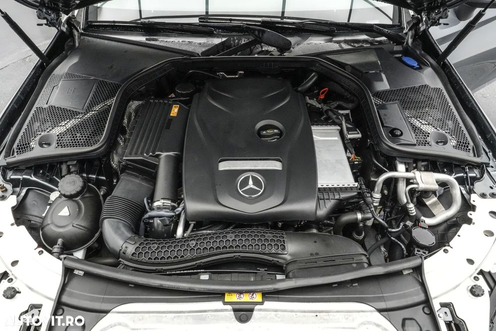 Mercedes-Benz C - 22