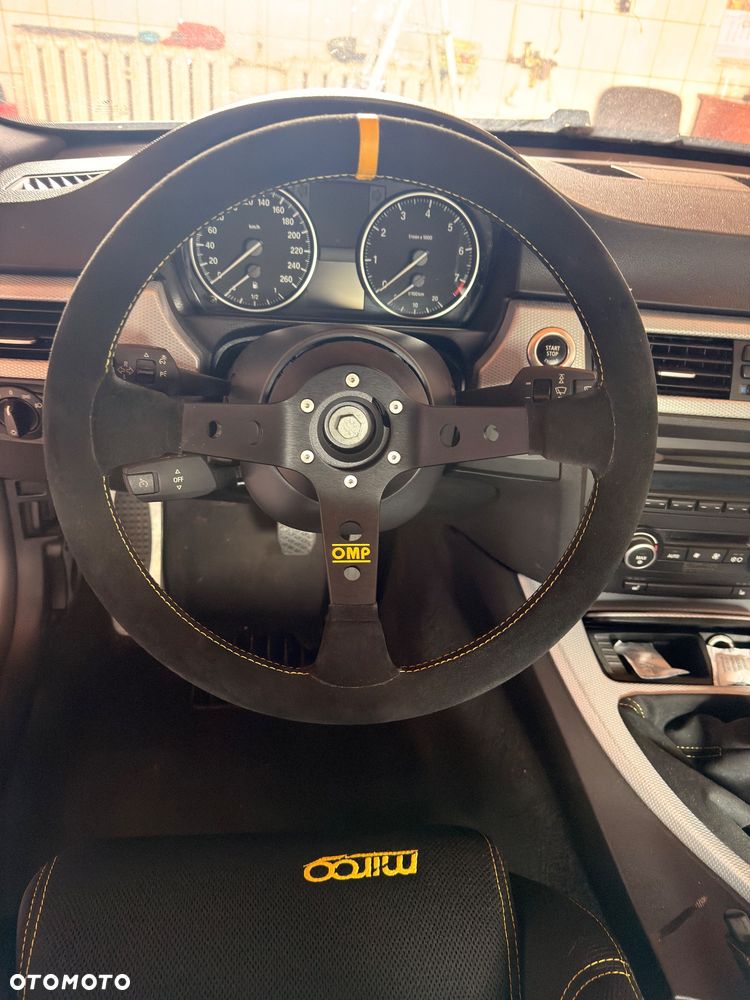 BMW Seria 3 - 25