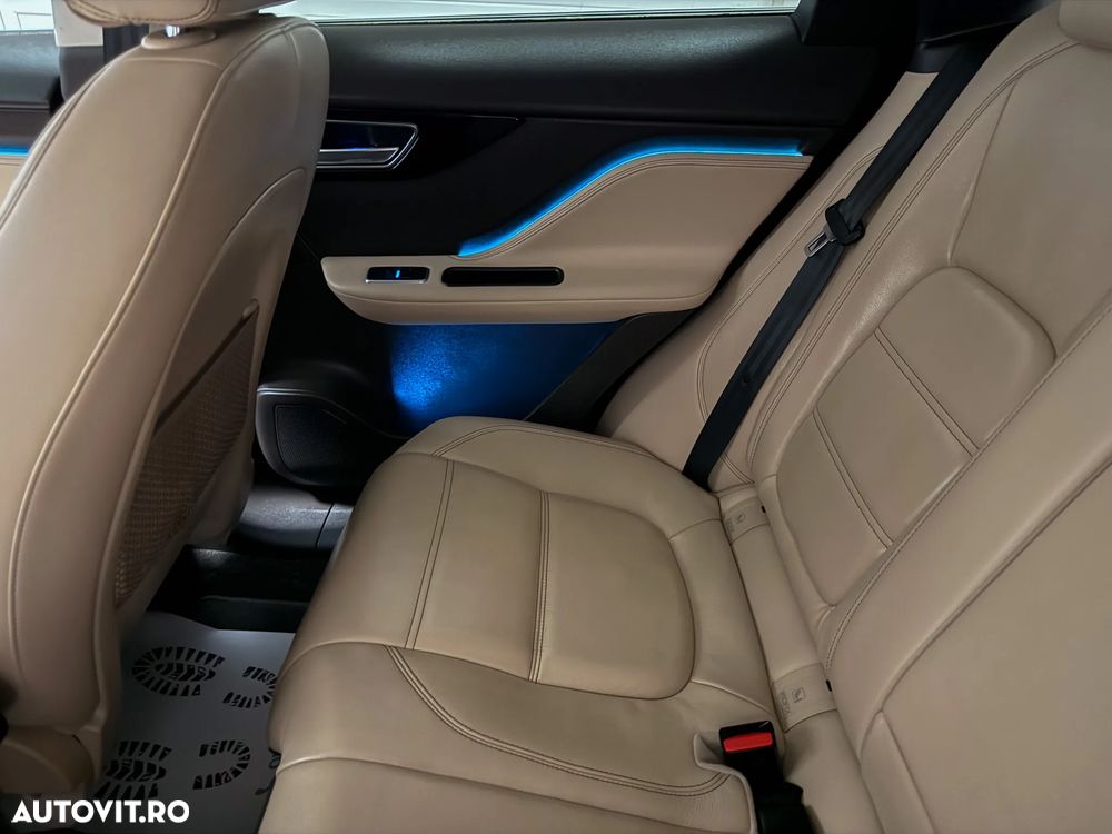 Jaguar F-Pace 25d AWD Prestige - 31