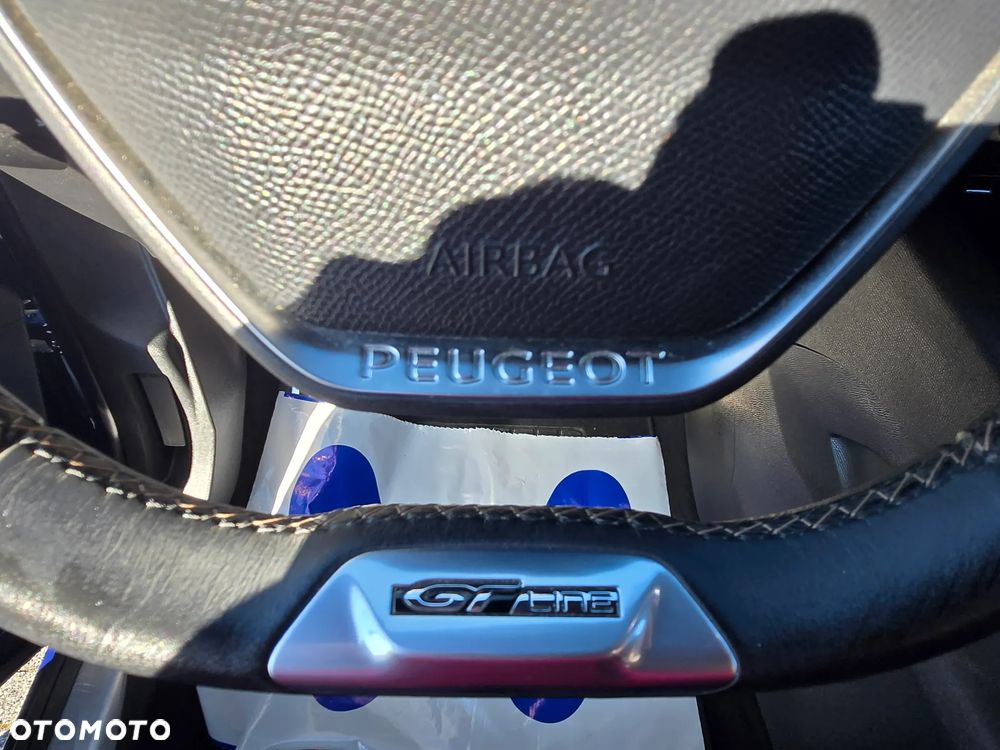 Peugeot 3008 1.2 PureTech Allure S&S - 15