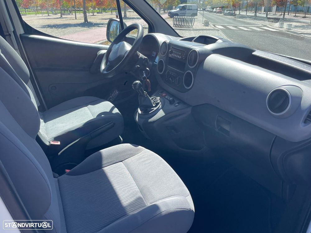 Peugeot Partner 1.6 hdi AC - 12