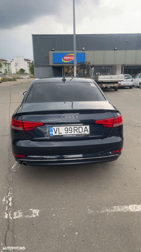 Audi A4 2.0 TDI S tronic - 3