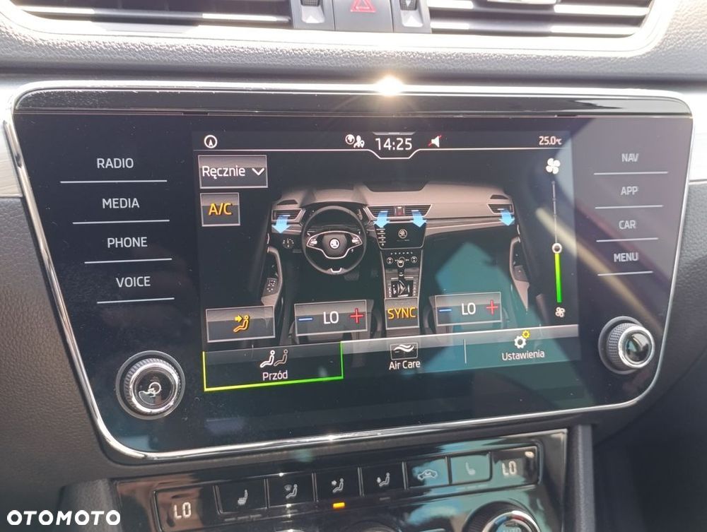 Skoda Superb 1.5 TSI Ambition DSG - 37
