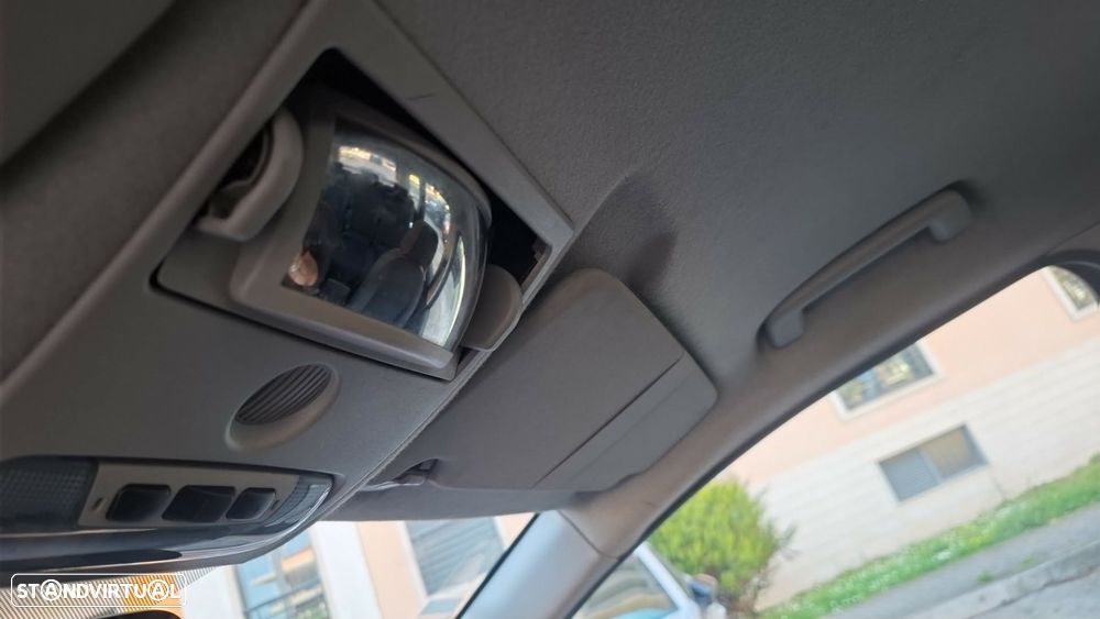 Ford C-Max 1.6 TDCi Titanium - 22