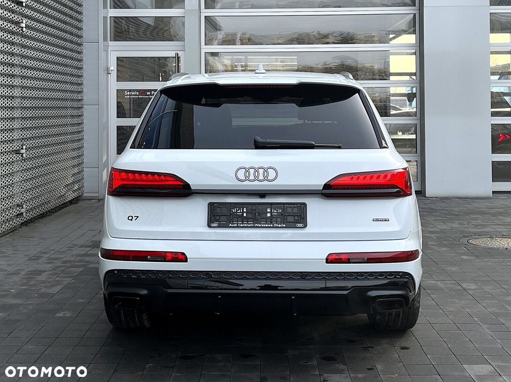 Audi Q7 - 10