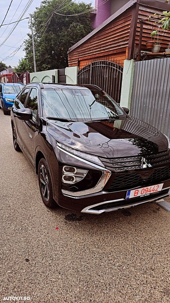 Mitsubishi Eclipse-Cross PHEV Intense+ Black - 6