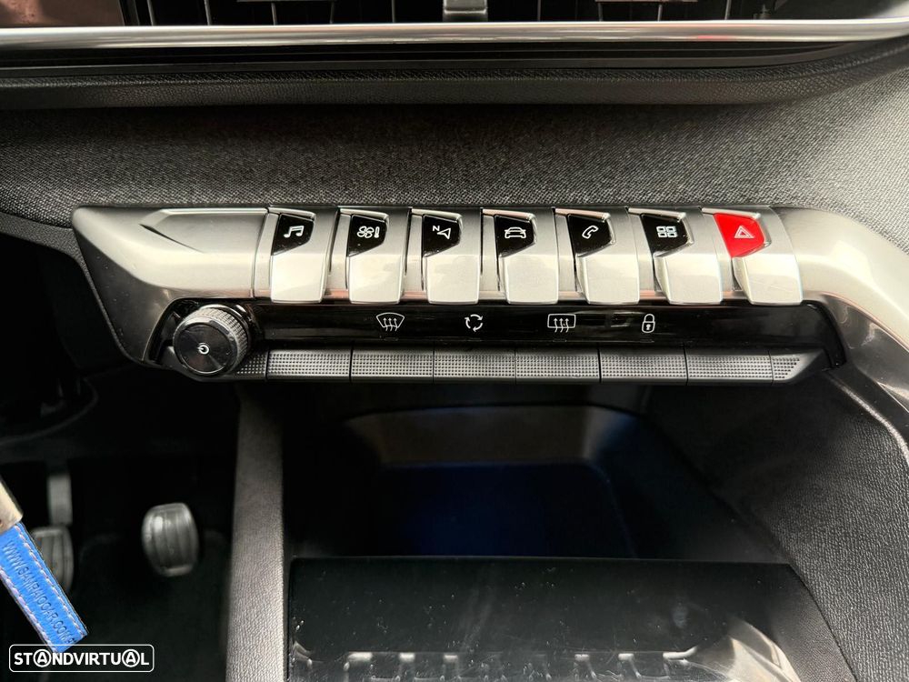 Peugeot 3008 1.5 BlueHDi Allure - 22