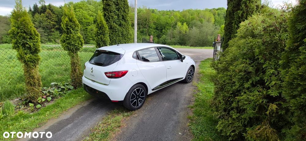 Renault Clio 1.2 16V 75 Limited - 6