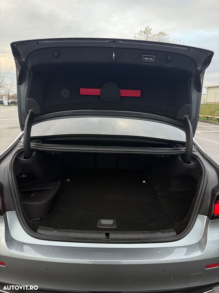 BMW Seria 5 530e Aut. - 5