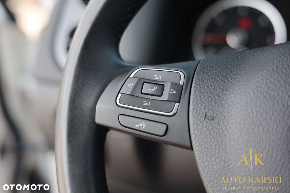 Volkswagen Tiguan - 29