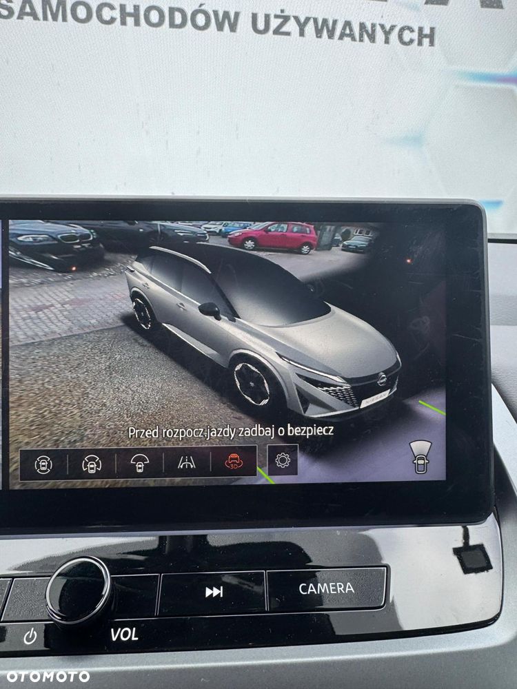 Nissan Qashqai 1.3 DIG-T N-Connecta DCT - 27