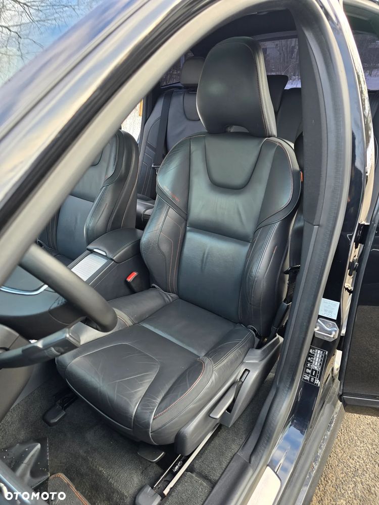 Volvo XC 60 D4 Drive-E Ocean Race - 22