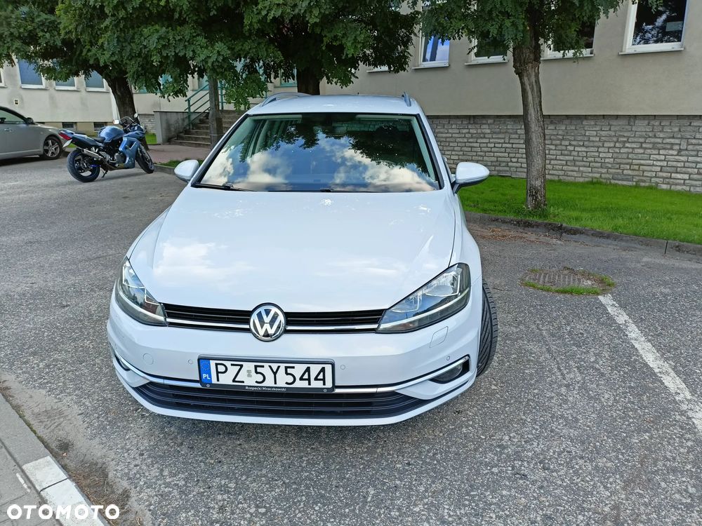 Volkswagen Golf 1.6 TDI SCR DSG Comfortline - 5