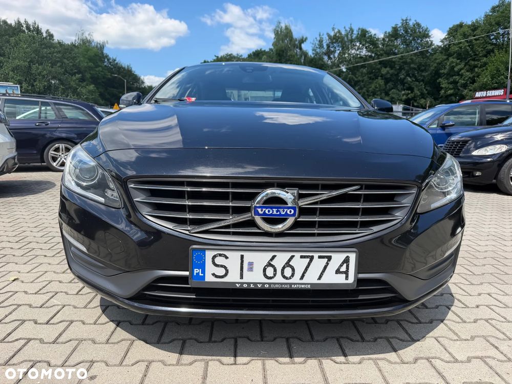 Volvo S60 D4 Drive-E Momentum - 8