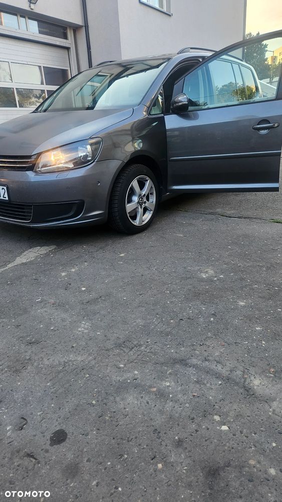 Volkswagen Touran 1.6 TDI DPF Comfortline DSG - 9