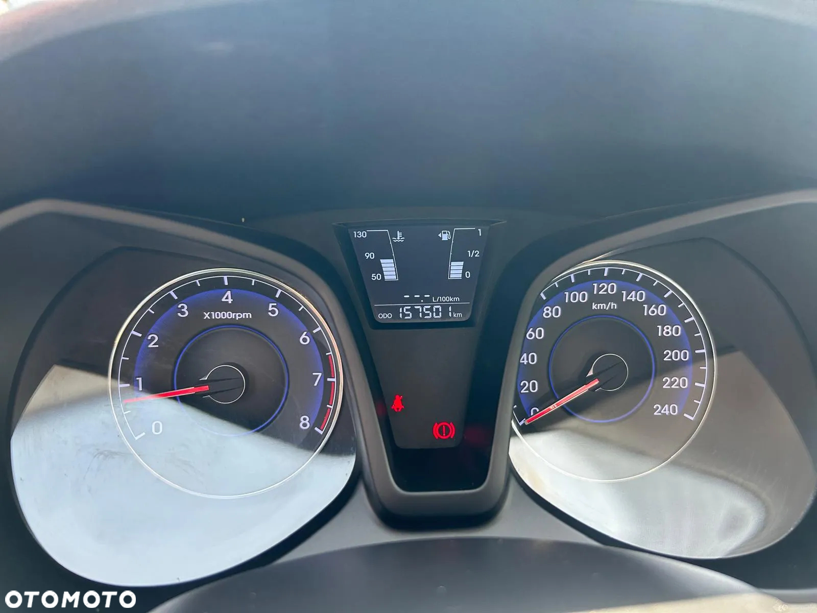 Hyundai ix20 1.4 Premium - 28