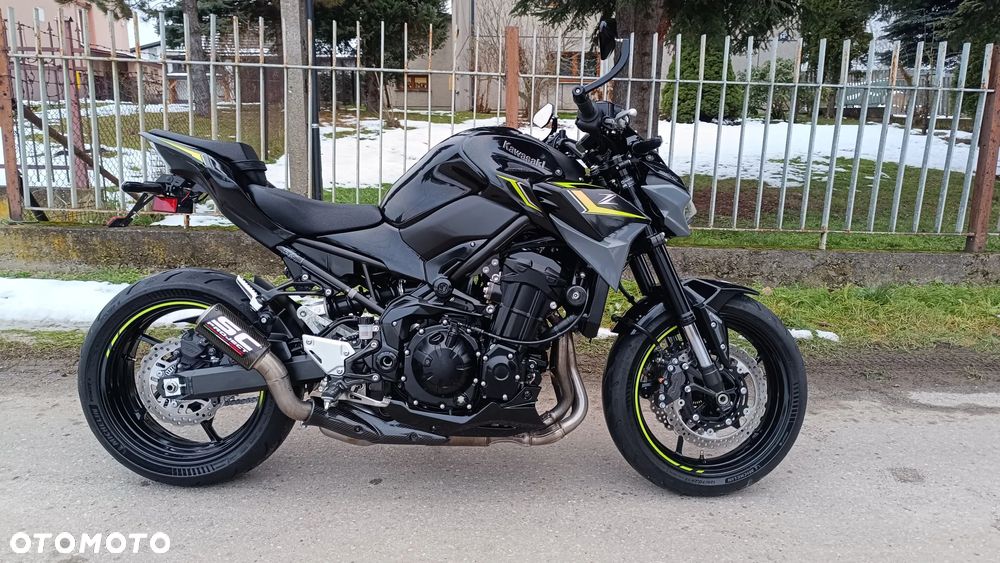 Kawasaki Z 900 - 10