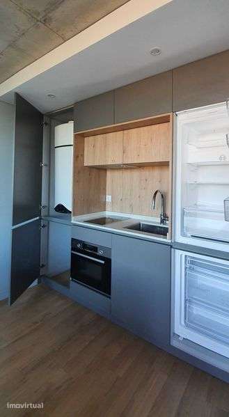 Apartamento T0+1 no Centro de Aveiro - Grande imagem: 4/7
