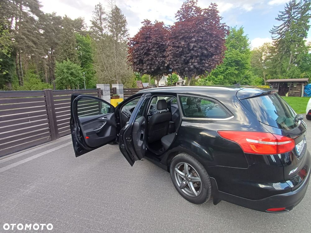 Ford Focus 1.0 EcoBoost Trend - 10