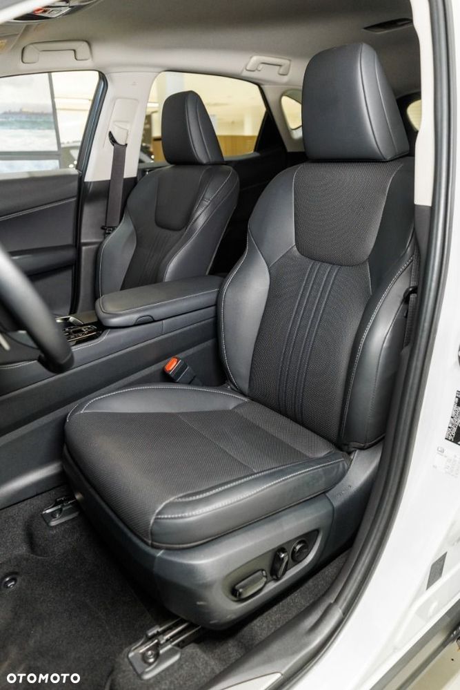 Lexus NX - 8