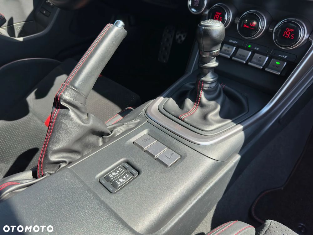 Subaru BRZ 2.4i Sport Final Edition - 17