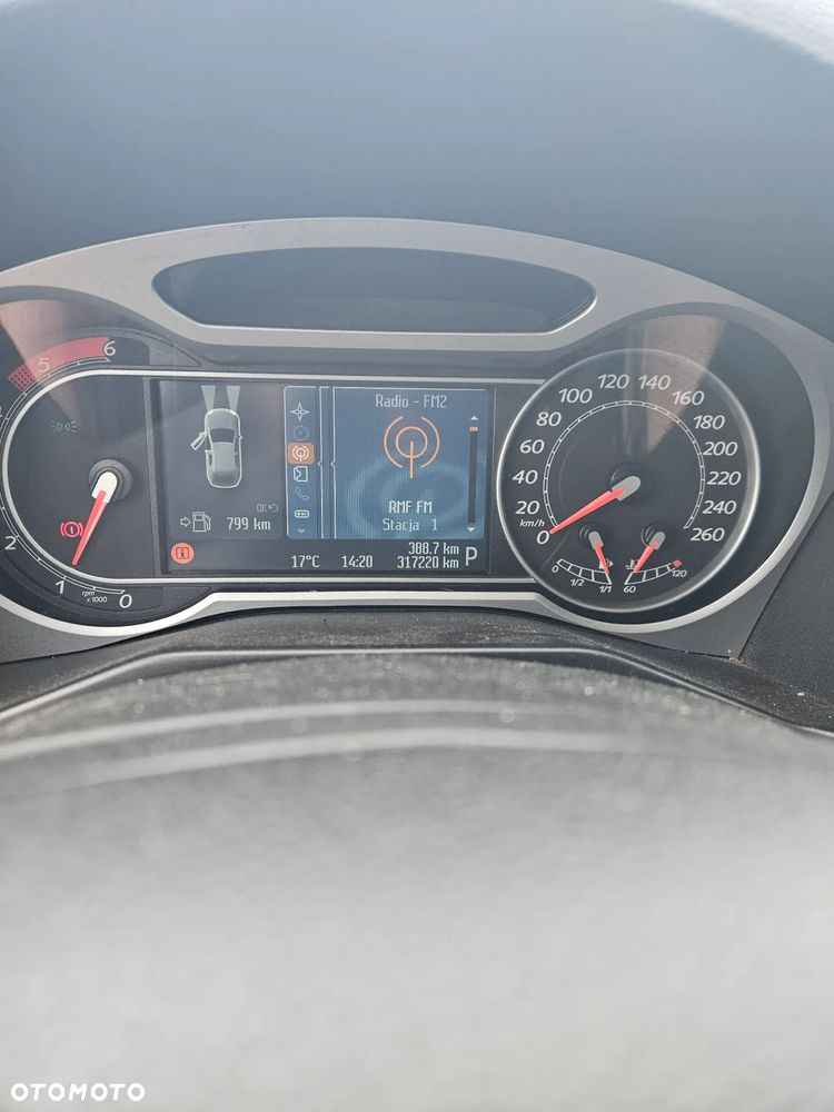 Ford Mondeo 2.0 TDCi Titanium - 22
