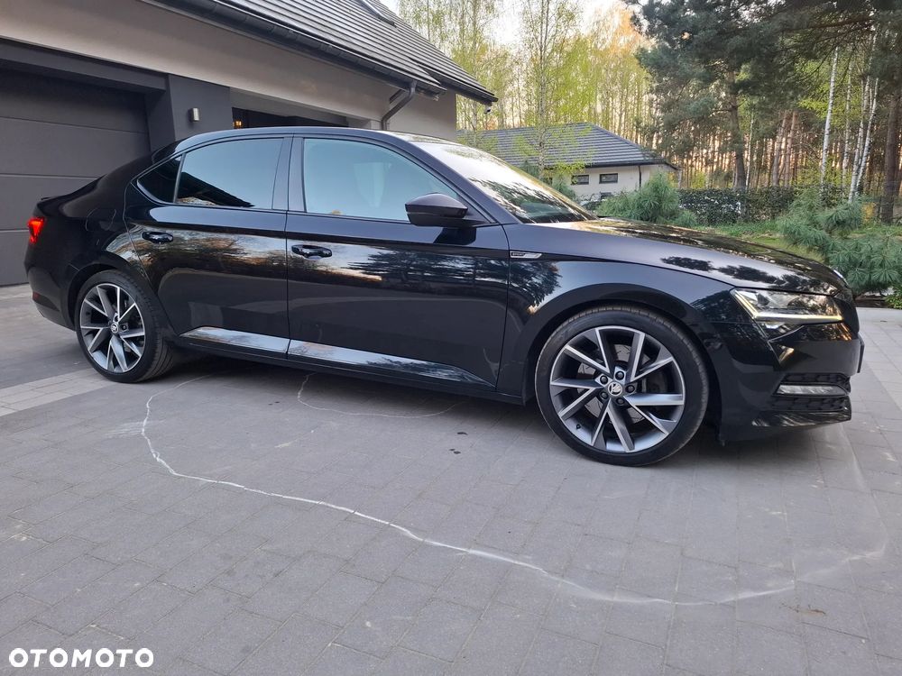 Skoda Superb 2.0 TSI 4x4 Sportline DSG - 22