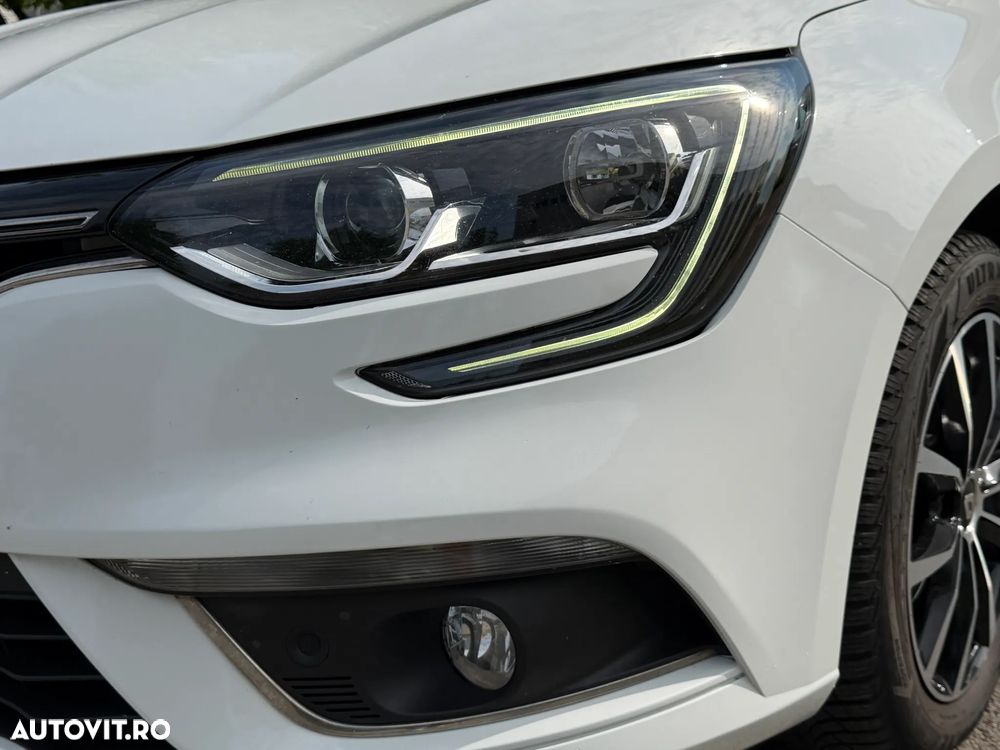 Renault Megane BLUE dCi EDC Intens - 18