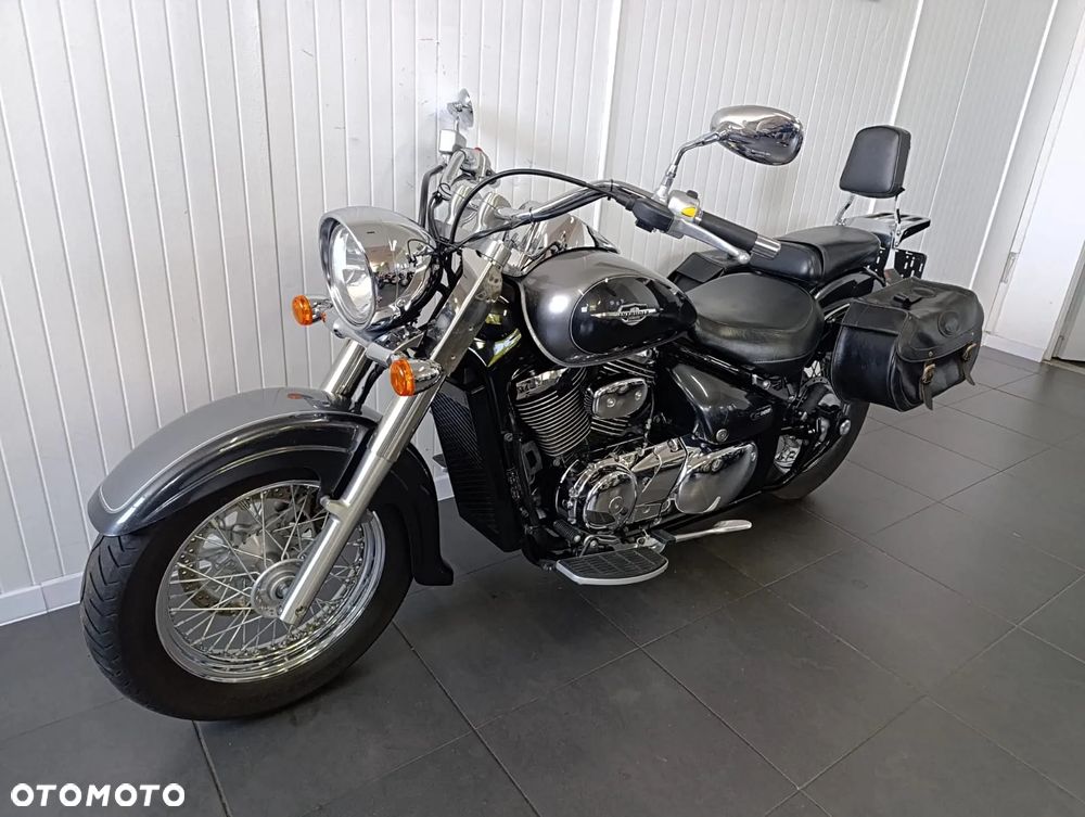 Suzuki VL 800 Volusia - Boulevard C50 - 6