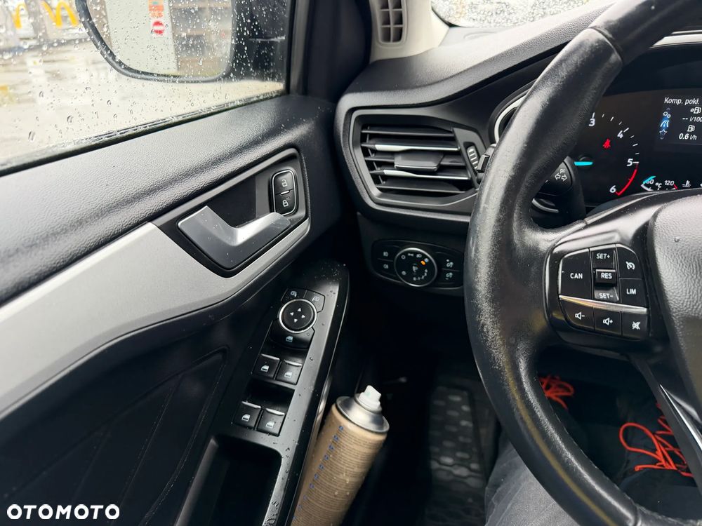 Ford Focus 1.5 EcoBlue Connected - 13