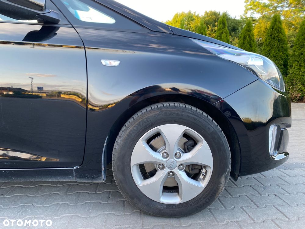 Kia Carens 1.7 CRDi Edition 7 - 18