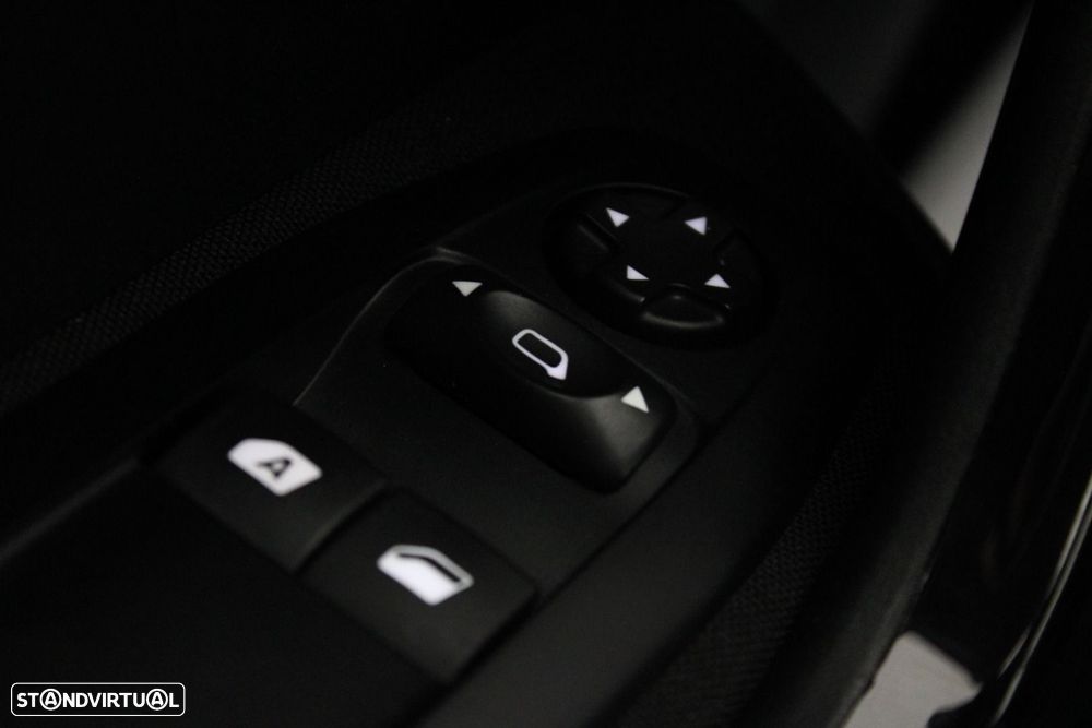 Peugeot 208 1.6 BlueHDi Style - 20